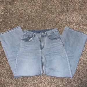 Shein blue middle waisted straight jeans